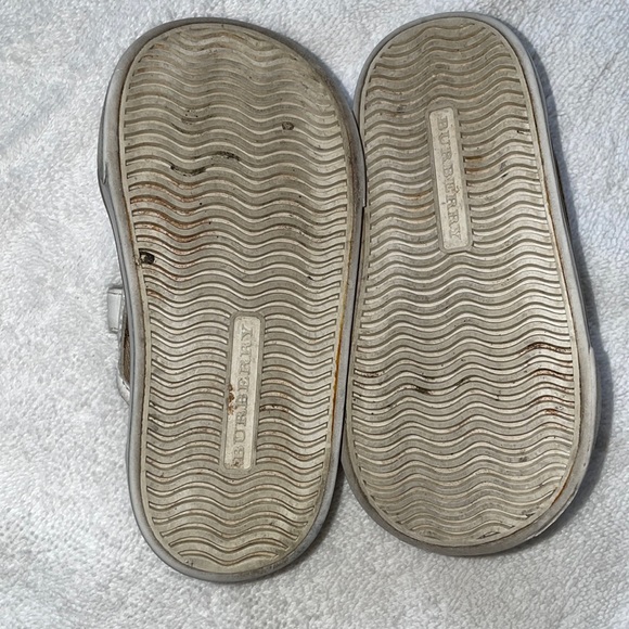Kids | used | Burberry | shoes | size 21 | see pictures for details - Picture 4 of 6